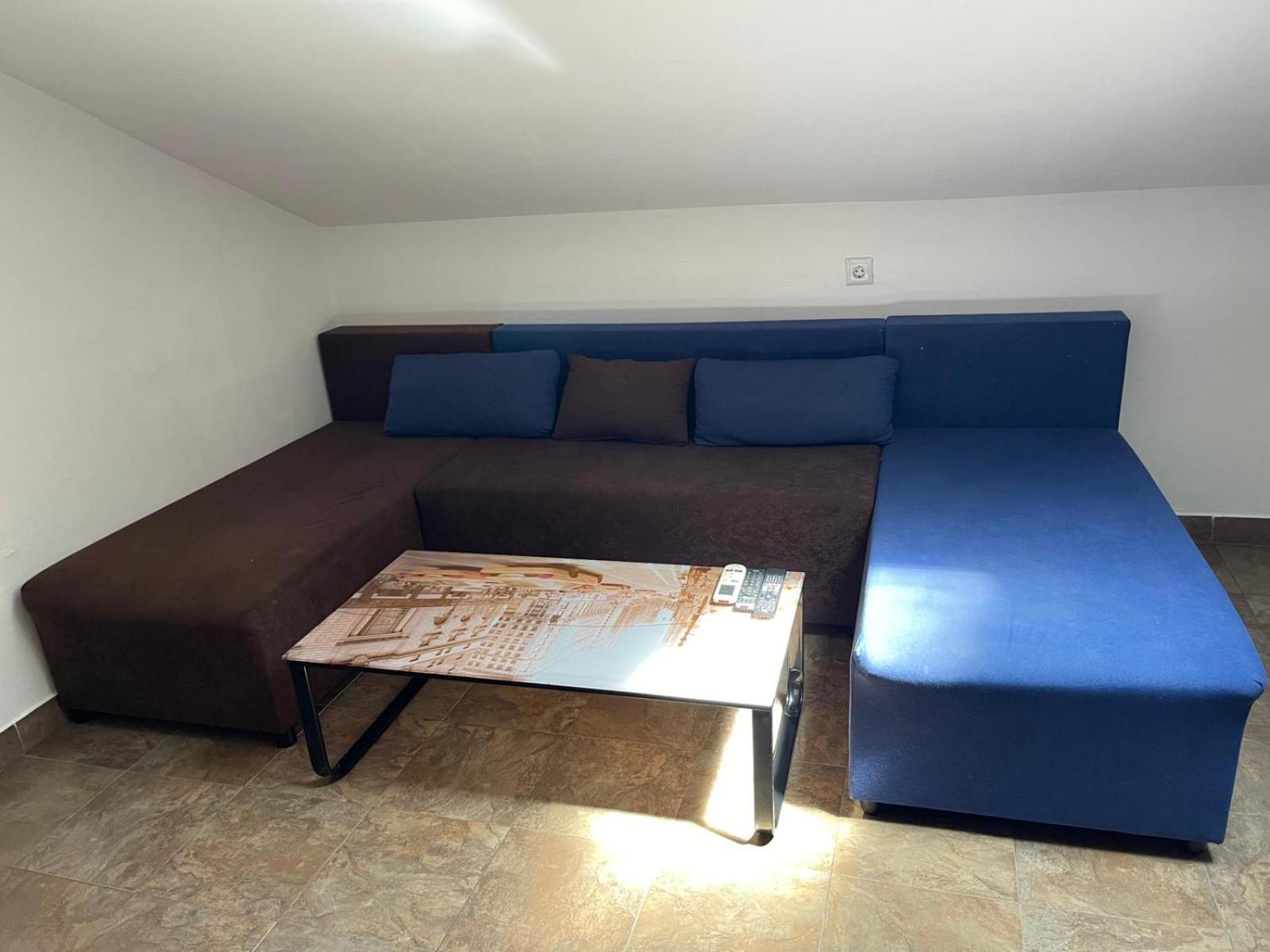 Dejan Apartment-top Centar * Pola